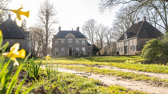 Dalfsen, kastelen en groen in het Vechtdal